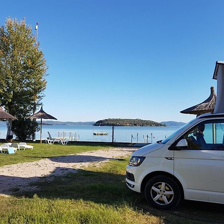 Camping Village Punta Navaccia Tuoro sul Trasimeno Εξωτερικό φωτογραφία
