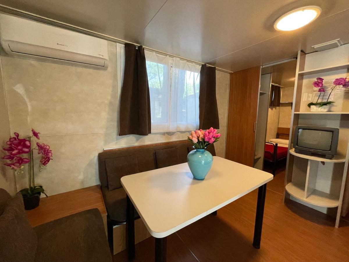 Camping Village Punta Navaccia Tuoro sul Trasimeno Εξωτερικό φωτογραφία
