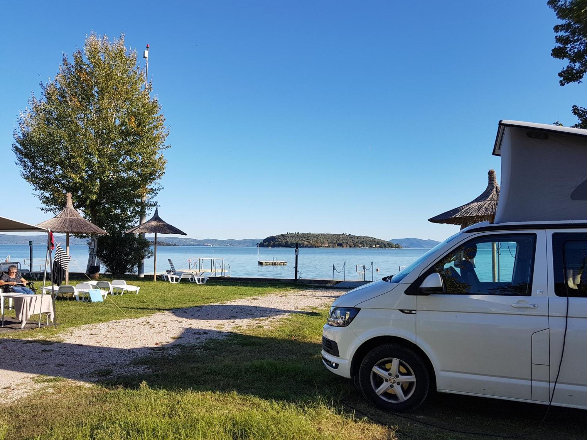 Camping Village Punta Navaccia Tuoro sul Trasimeno Εξωτερικό φωτογραφία