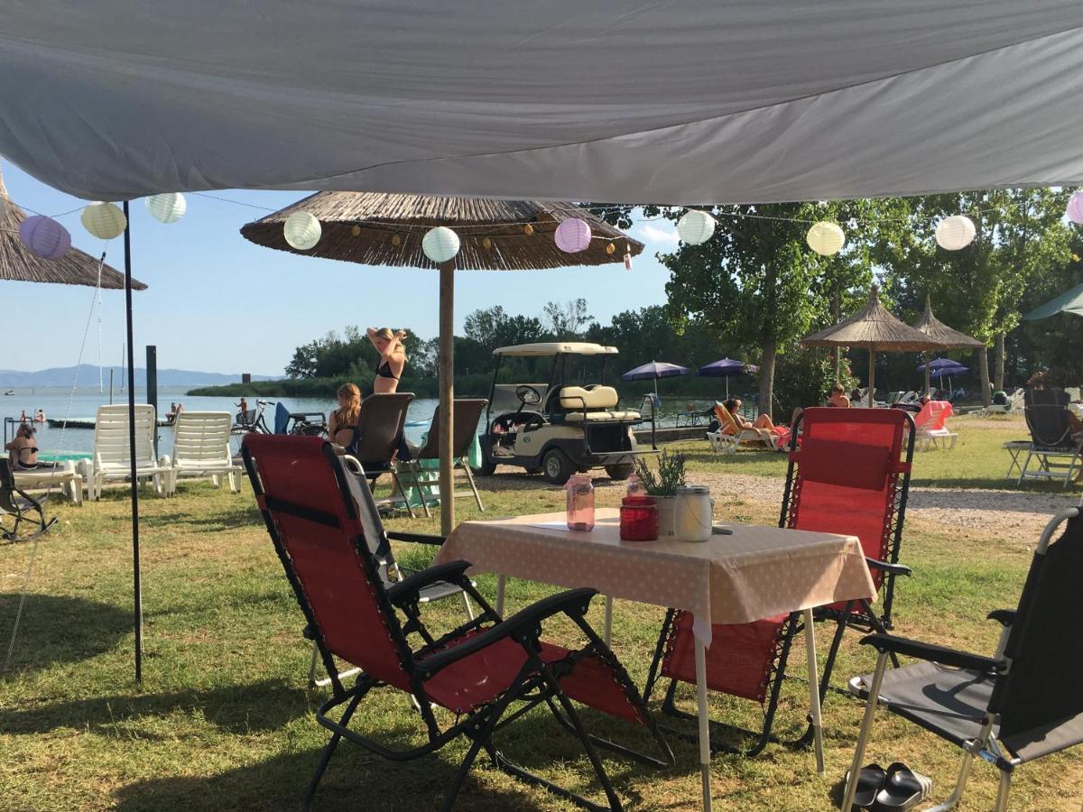 Camping Village Punta Navaccia Tuoro sul Trasimeno Εξωτερικό φωτογραφία